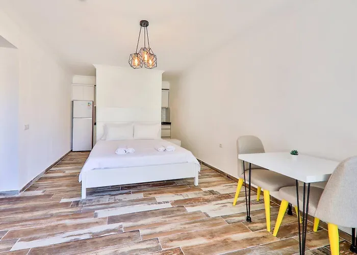 Apartman Sanisu Kaş