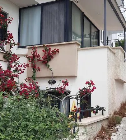 Sanisu Apartamento *